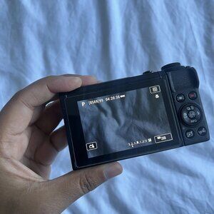 Canon PowerShot G7 X Mark III Vlogging Kit – Excellent Condition